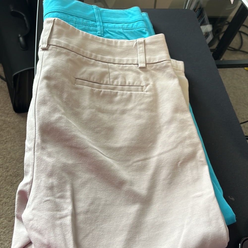 Bundle of 2 cropped pants size 10
